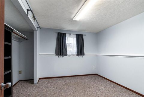 Tiny photo for 6560 Schenk Avenue, Reynoldsburg, OH 43068 (MLS # 225043836)