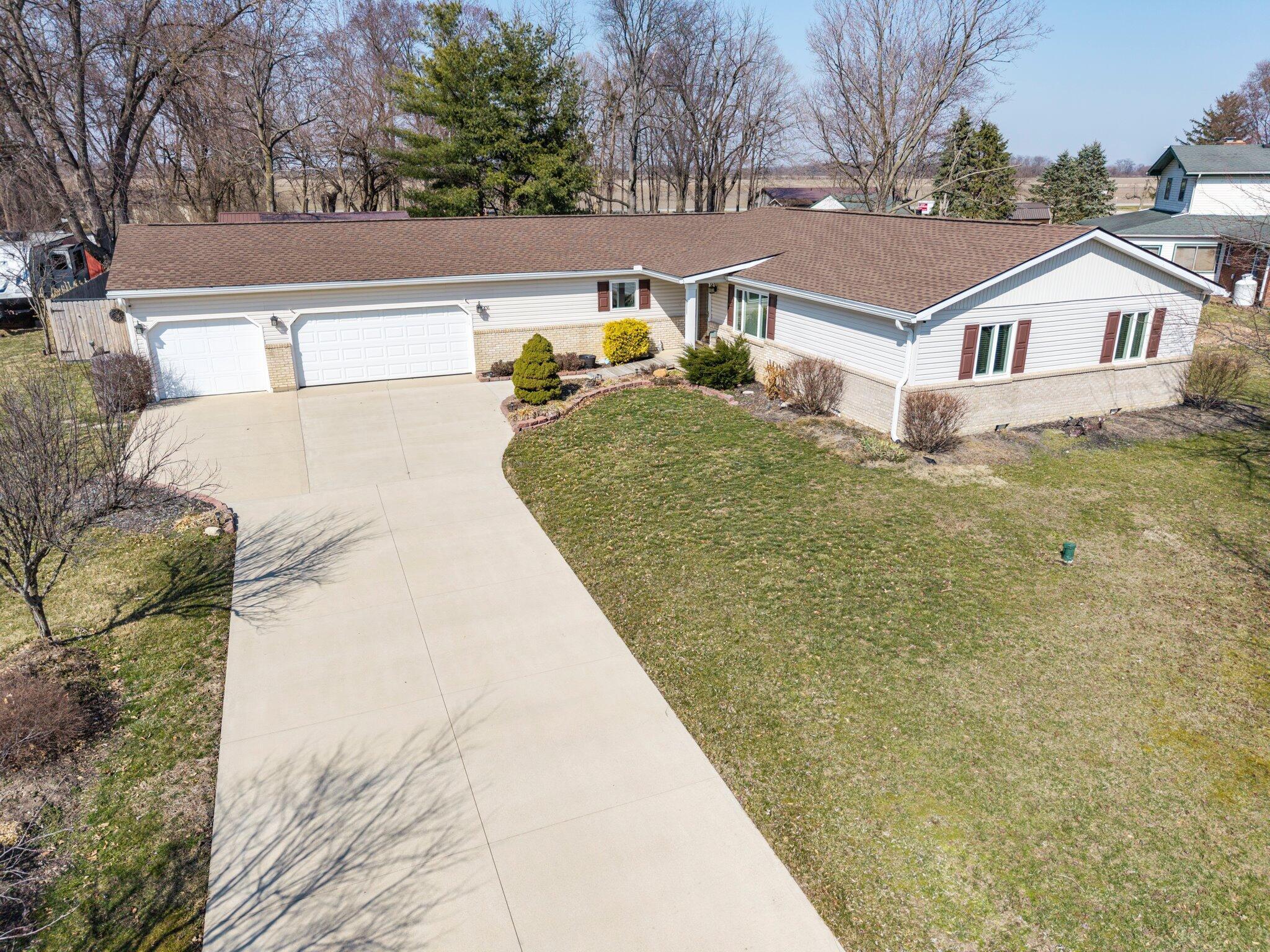 136 Country Manor Drive, Washington Court House, Ohio image 3