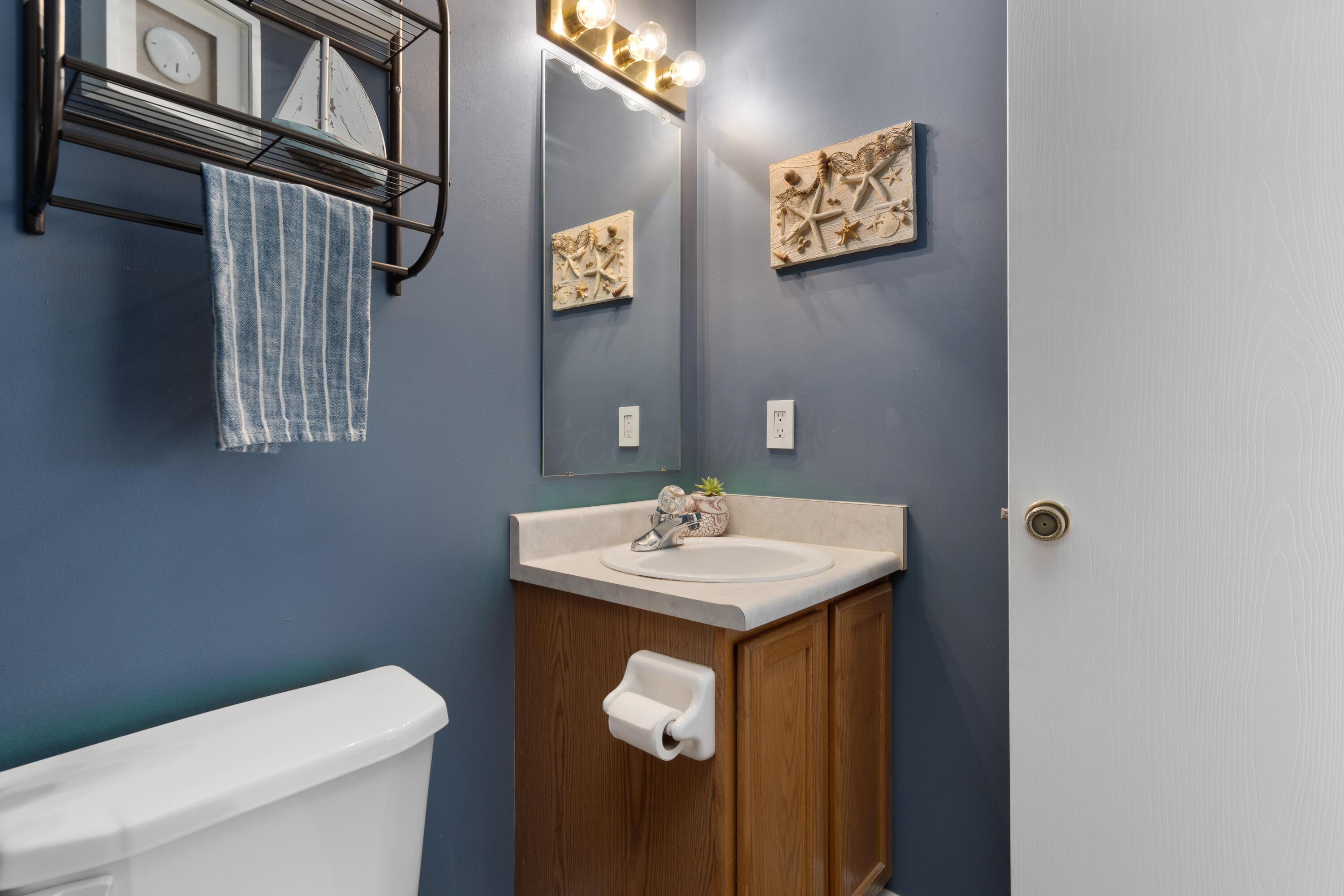 7793 Merdon Drive, Blacklick, Ohio image 17
