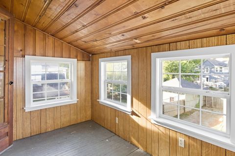 Tiny photo for 44 W Pacemont Road, Columbus, OH 43202 (MLS # 226000552)