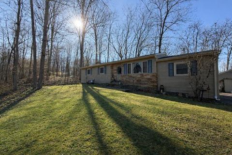 Homes For Sale - 9135 Perrill Road<br/> Ashville, OH 43103