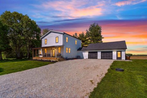 Photo of 4800 Pleasantville Road NW, Carroll, OH 43112 (MLS # 226015249)