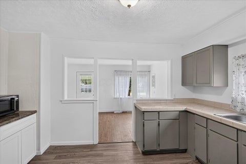 Tiny photo for 119 W Ohio Avenue W, Washington Court House, OH 43160 (MLS # 226036217)