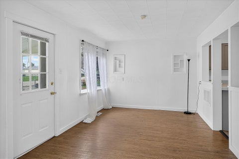 Tiny photo for 119 W Ohio Avenue W, Washington Court House, OH 43160 (MLS # 226036217)