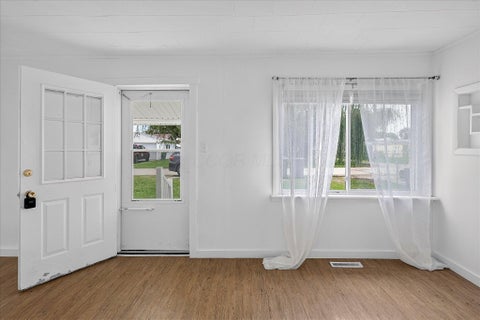 Tiny photo for 119 W Ohio Avenue W, Washington Court House, OH 43160 (MLS # 226036217)