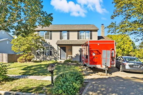 Photo of 250 Green Avenue, Groveport, OH 43125 (MLS # 225037719)
