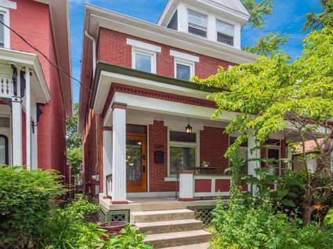 Photo of 1285 Dennison Avenue, Columbus, OH 43201 (MLS # 226022419)