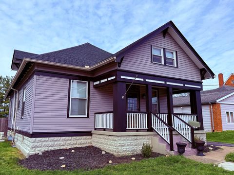 Photo of 94 W Waterloo Street, Canal Winchester, OH 43110 (MLS # 226009071)