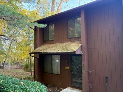 Photo of 1442 Londondale Parkway 3-1 #3-1, Newark, OH 43055 (MLS # 226040397)