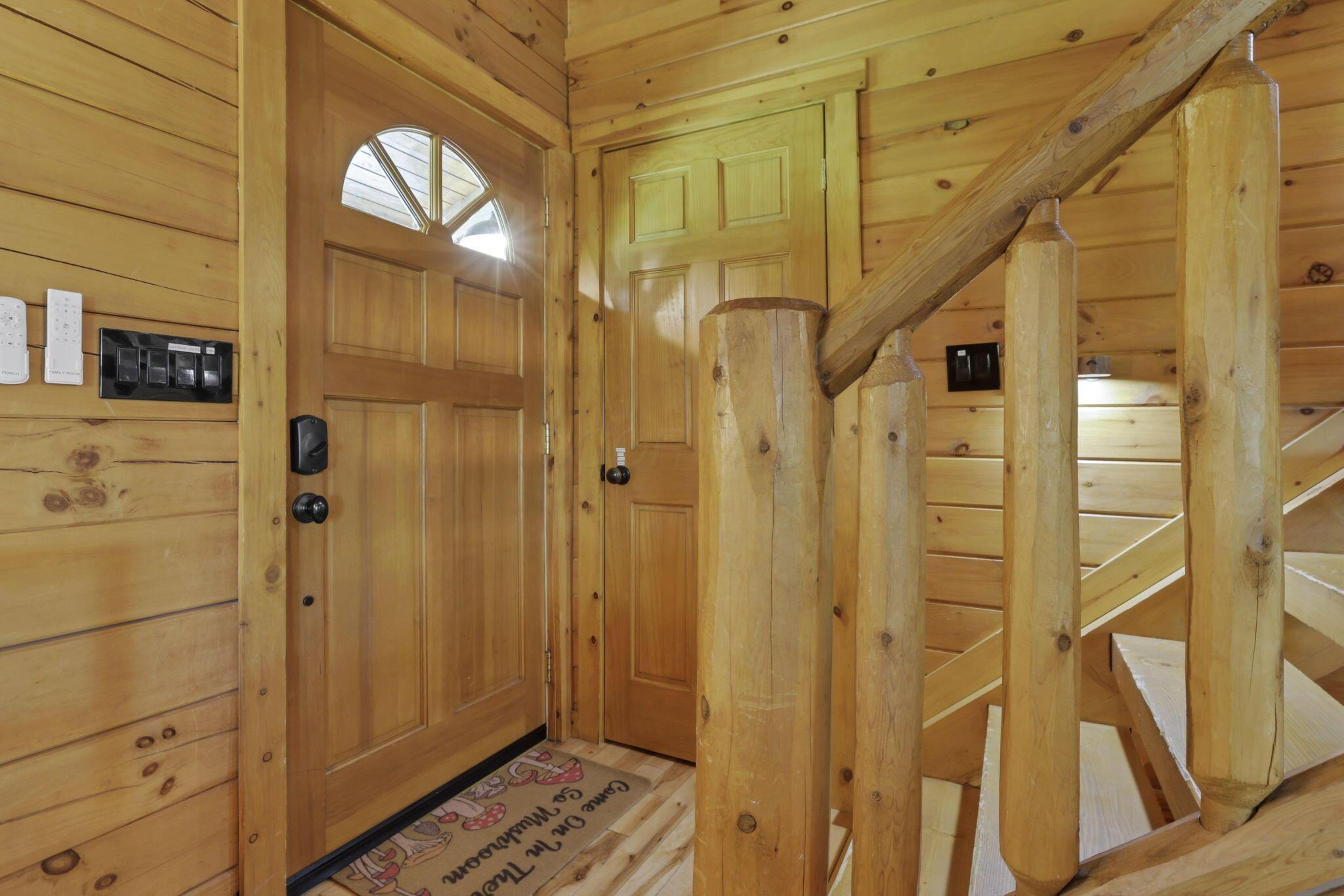 22925 Sams Creek Road, Laurelville, Ohio image 10