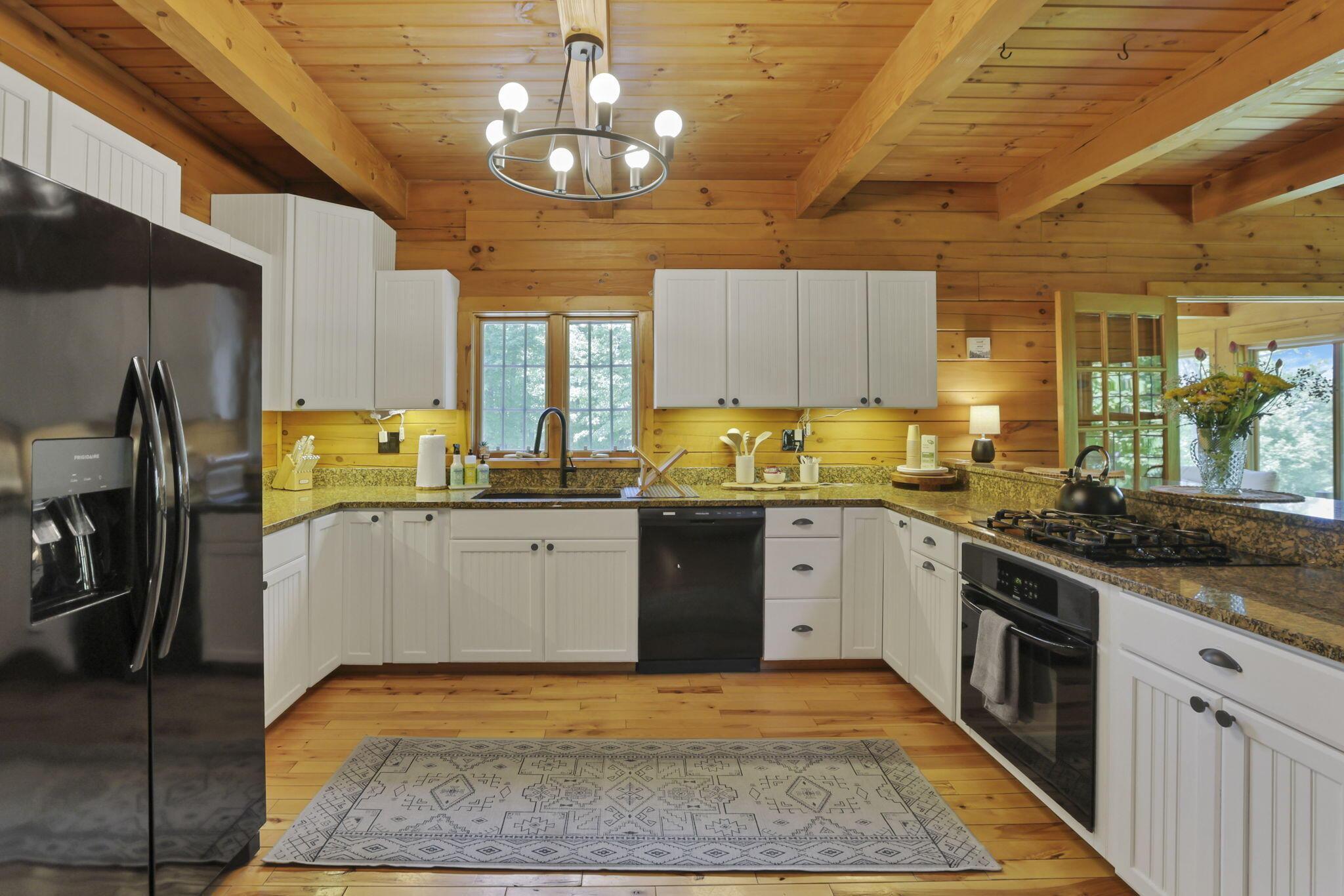 22925 Sams Creek Road, Laurelville, Ohio image 23