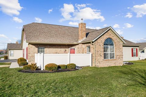 Photo of 2460 Buckeye Grove, Grove City, OH 43123 (MLS # 226000459)