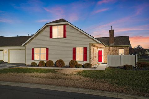 Photo of 2460 Buckeye Grove, Grove City, OH 43123 (MLS # 226000459)