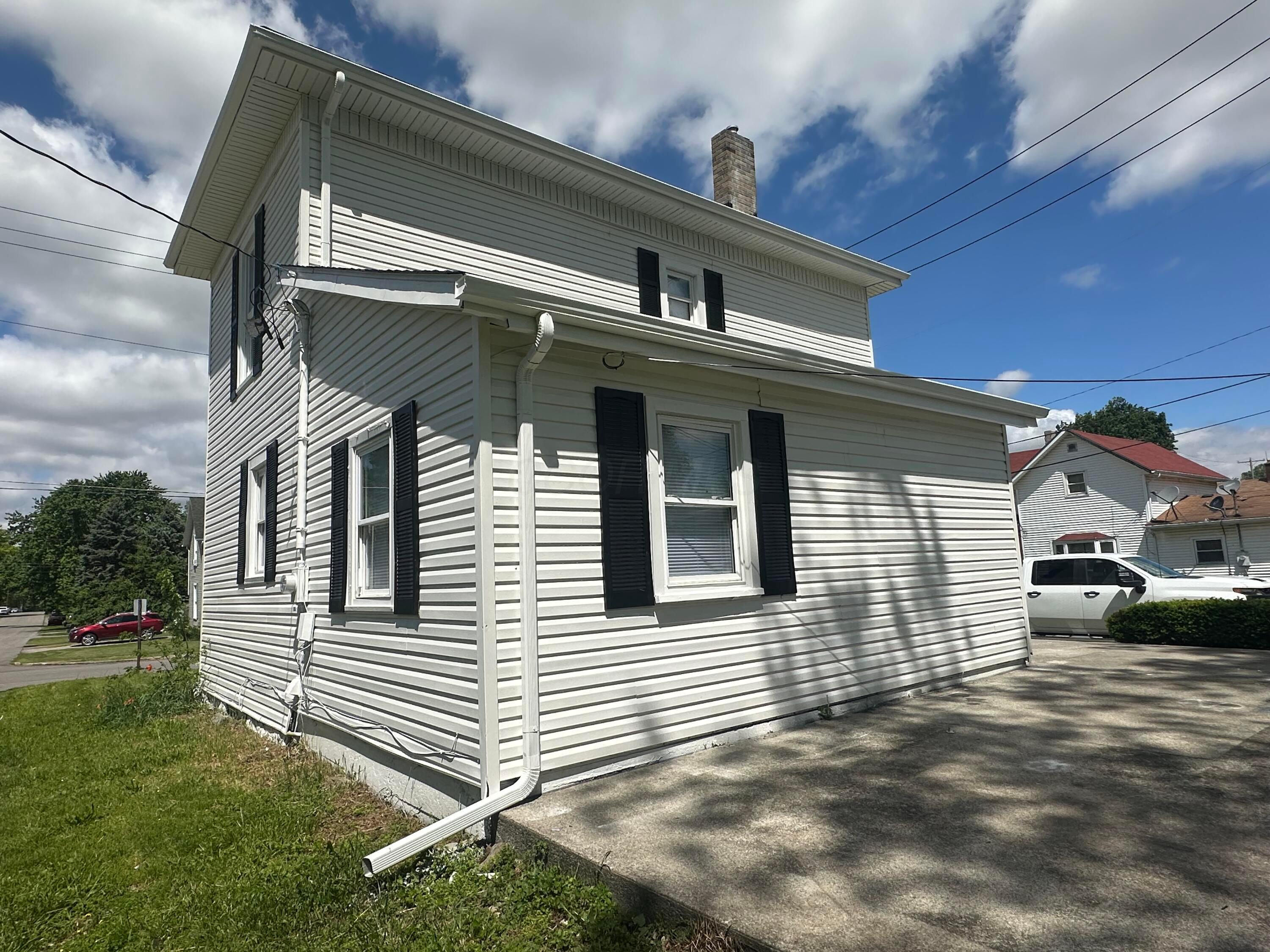 301 Plumvalley Street, Bellefontaine, Ohio image 4