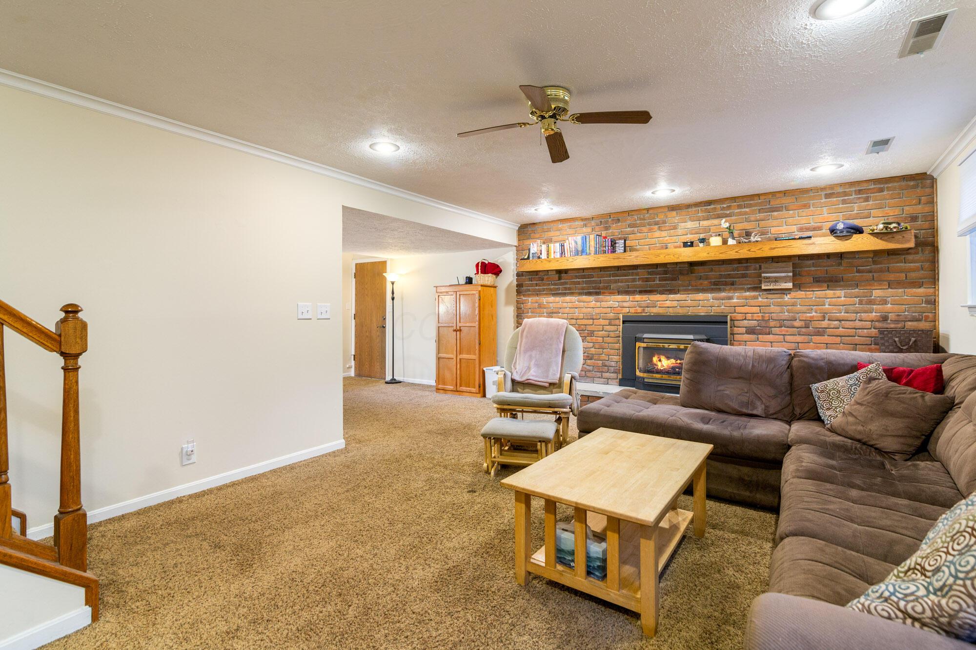 783 Millstone Lane, Mount Vernon, Ohio image 26