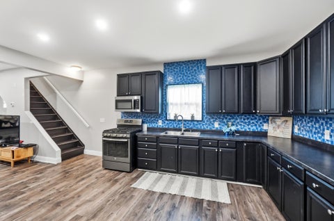 Tiny photo for 1075 Kenton Street, Springfield, OH 45505 (MLS # 226033598)