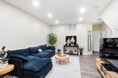 Tiny photo for 1075 Kenton Street, Springfield, OH 45505 (MLS # 226033598)