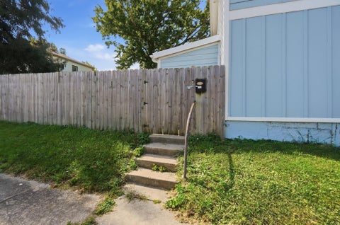 Tiny photo for 1075 Kenton Street, Springfield, OH 45505 (MLS # 226033598)