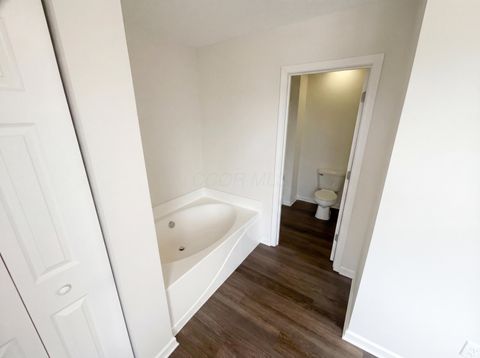 Tiny photo for 6906 Ellen Boat Lane, Canal Winchester, OH 43110 (MLS # 226002749)