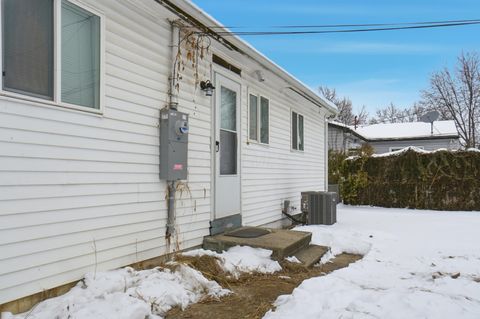 Tiny photo for 3824 Wade Road, Columbus, OH 43232 (MLS # 226003211)