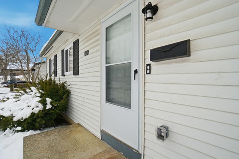 Tiny photo for 3824 Wade Road, Columbus, OH 43232 (MLS # 226003211)