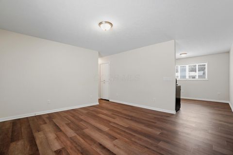 Tiny photo for 3824 Wade Road, Columbus, OH 43232 (MLS # 226003211)