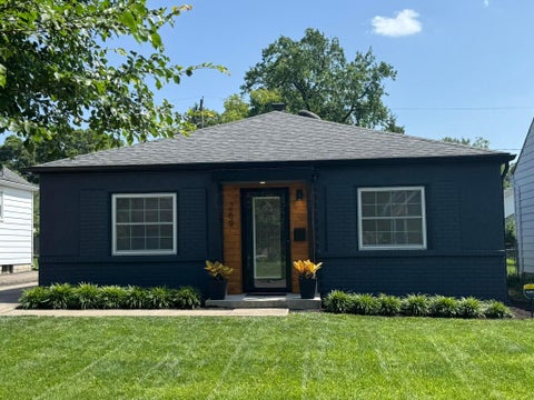 Photo of 269 Chase Road, Columbus, OH 43214 (MLS # 226024505)