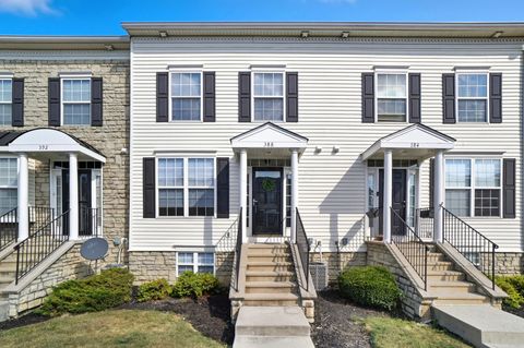 Photo of 388 Oxford Oak Drive, Blacklick, OH 43004 (MLS # 225034580)