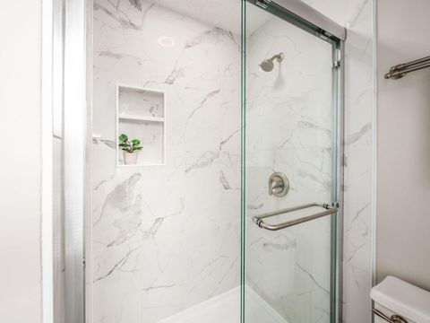 Tiny photo for 2000 Dina Court, Powell, OH 43065 (MLS # 226007333)