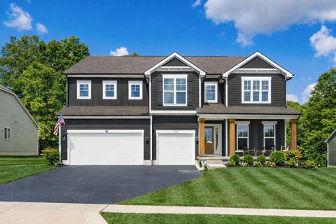 Photo of 565 Parker Run, Galena, OH 43021 (MLS # 226004181)