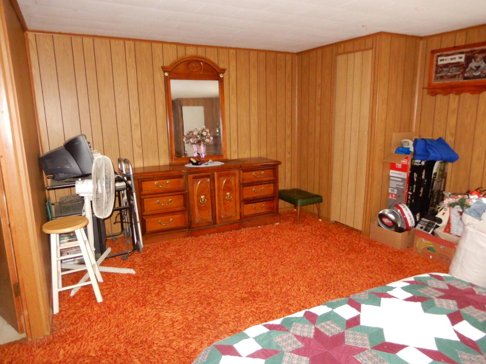990 Millersburg Road, Utica, Ohio image 14