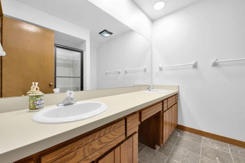 Tiny photo for 8292 Breckenridge Way, Columbus, OH 43235 (MLS # 225037663)