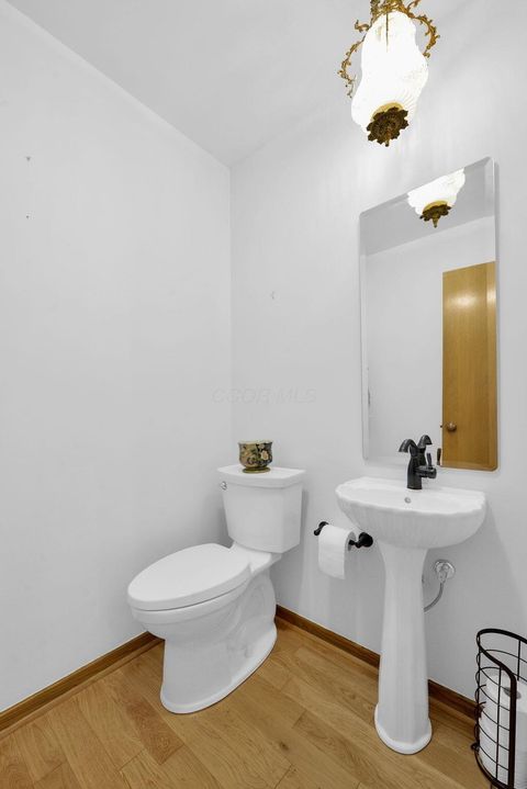 Tiny photo for 8292 Breckenridge Way, Columbus, OH 43235 (MLS # 225037663)