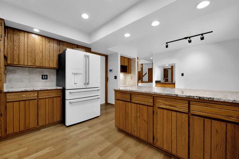 Tiny photo for 8292 Breckenridge Way, Columbus, OH 43235 (MLS # 225037663)