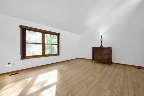 Tiny photo for 8292 Breckenridge Way, Columbus, OH 43235 (MLS # 225037663)
