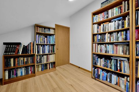 Tiny photo for 8292 Breckenridge Way, Columbus, OH 43235 (MLS # 225037663)