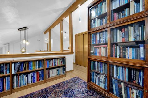 Tiny photo for 8292 Breckenridge Way, Columbus, OH 43235 (MLS # 225037663)