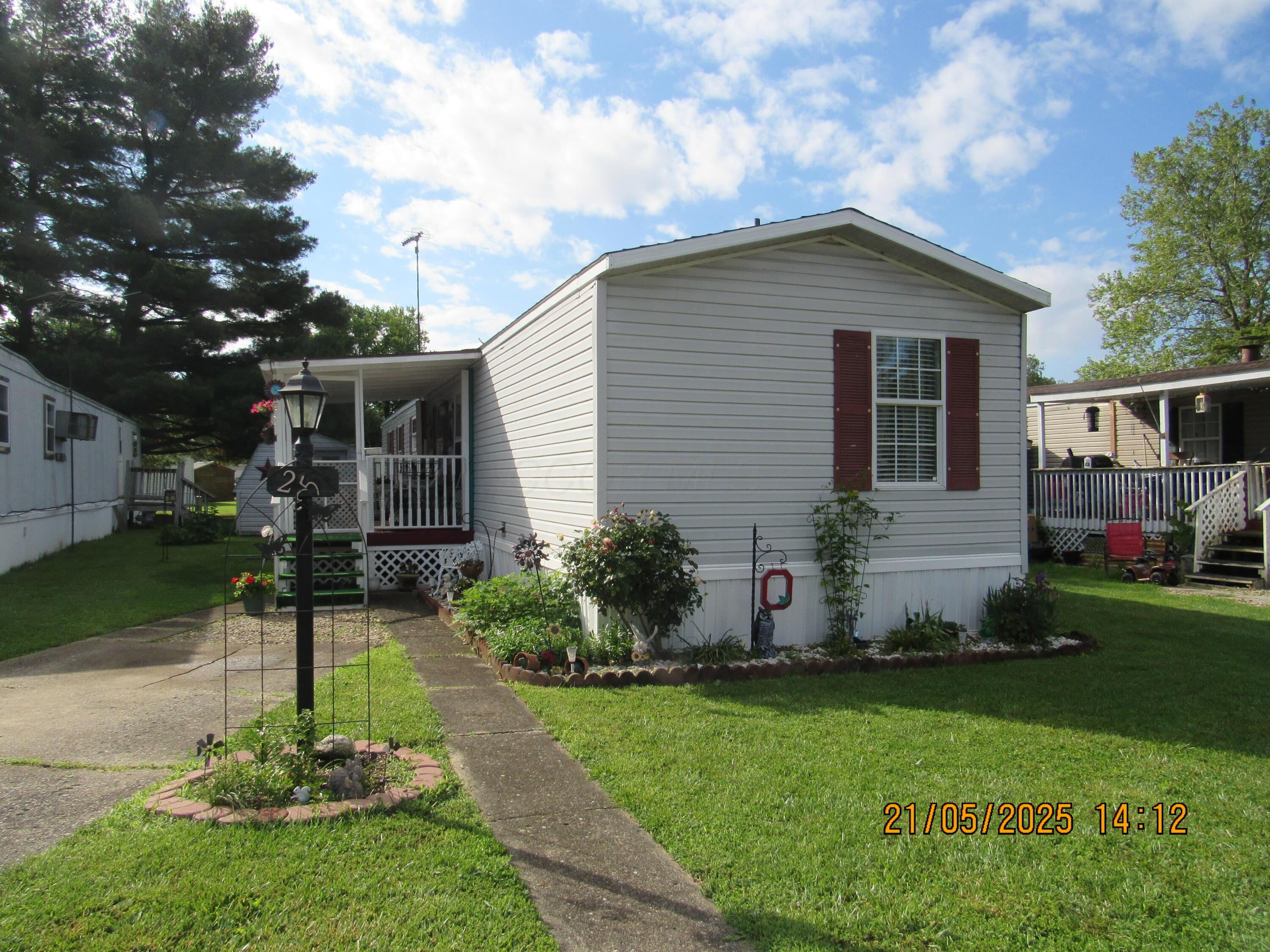 235 Parklawn Drive, Circleville, Ohio image 2