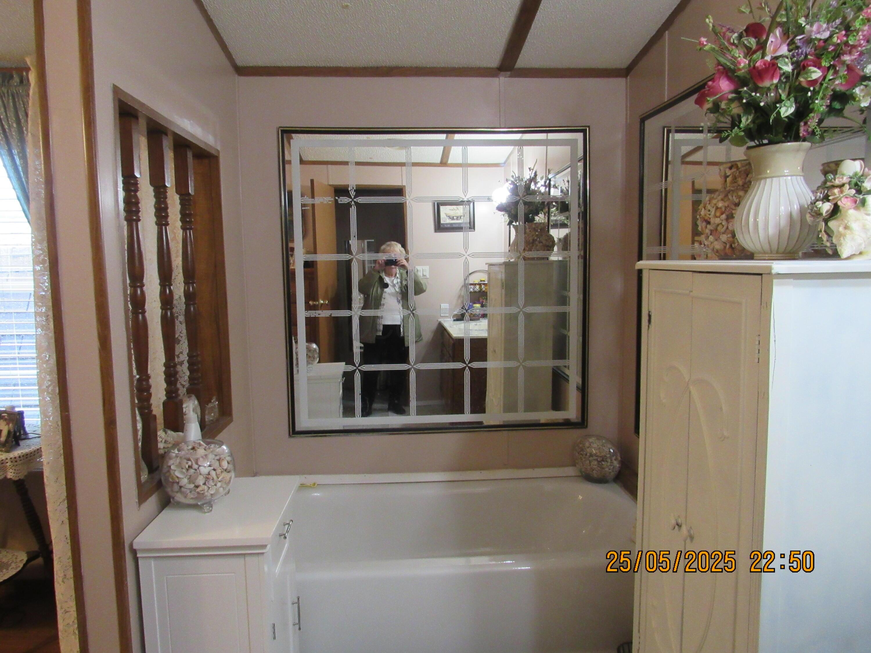 235 Parklawn Drive, Circleville, Ohio image 5