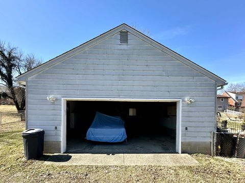 Tiny photo for 337 Pohlman Road, Chillicothe, OH 45601 (MLS # 226006004)