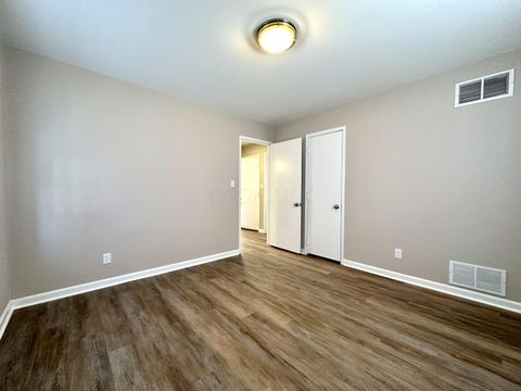 Tiny photo for 337 Pohlman Road, Chillicothe, OH 45601 (MLS # 226006004)