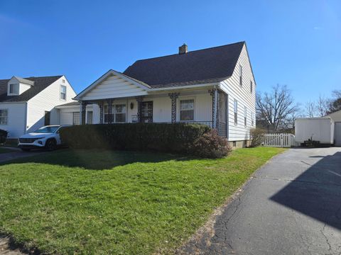 Photo of 983 Mohican Avenue, Columbus, OH 43224 (MLS # 226008377)