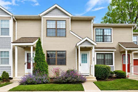 Photo of 921 Noddymill Lane E 35E #35E, Columbus, OH 43085 (MLS # 226030318)