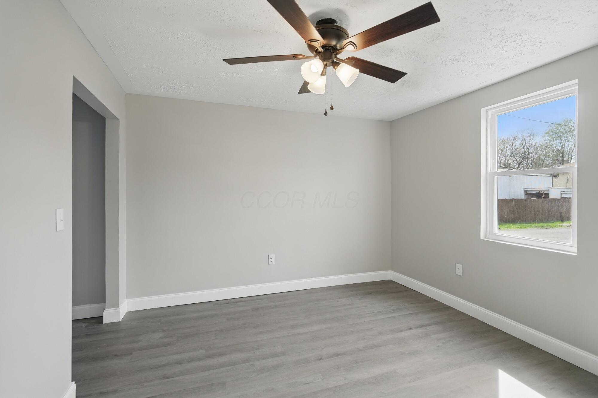 1002 Wayne Avenue, Springfield, Ohio image 13