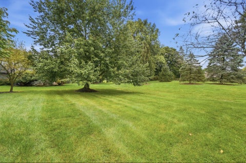 Tiny photo for 8640 Finlarig Drive, Dublin, OH 43017 (MLS # 226036301)