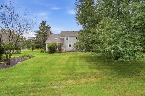 Tiny photo for 8640 Finlarig Drive, Dublin, OH 43017 (MLS # 226036301)