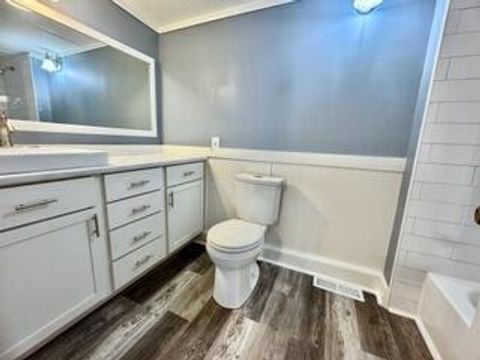 Tiny photo for 320 E Cherry Street, Sunbury, OH 43074 (MLS # 225039641)