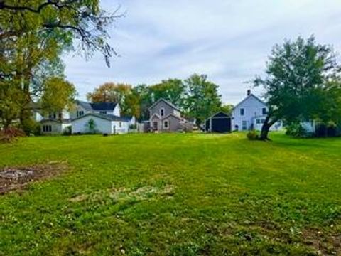 Tiny photo for 320 E Cherry Street, Sunbury, OH 43074 (MLS # 225039641)