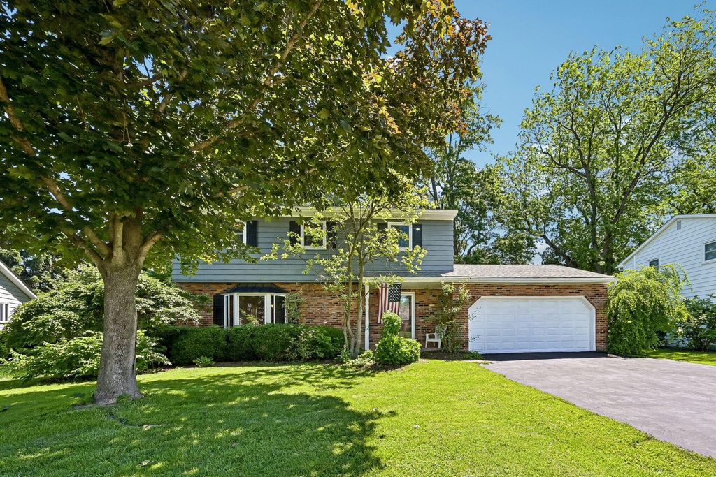 Photo of 188 Storington Road, Westerville, OH 43081 (MLS # 226020647)