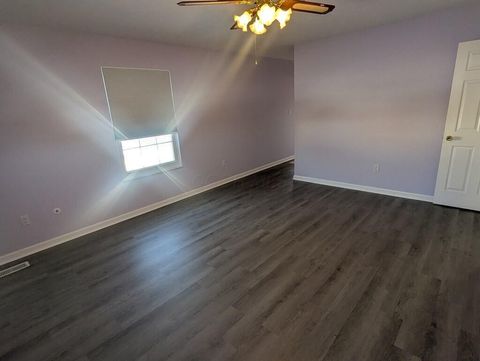 Tiny photo for 329 Cliffview Drive, Columbus, OH 43230 (MLS # 226003782)